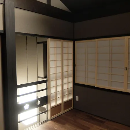 Reikaku Yasaka-2